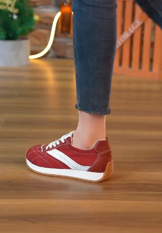 Women's red white striped stitching casual shoes