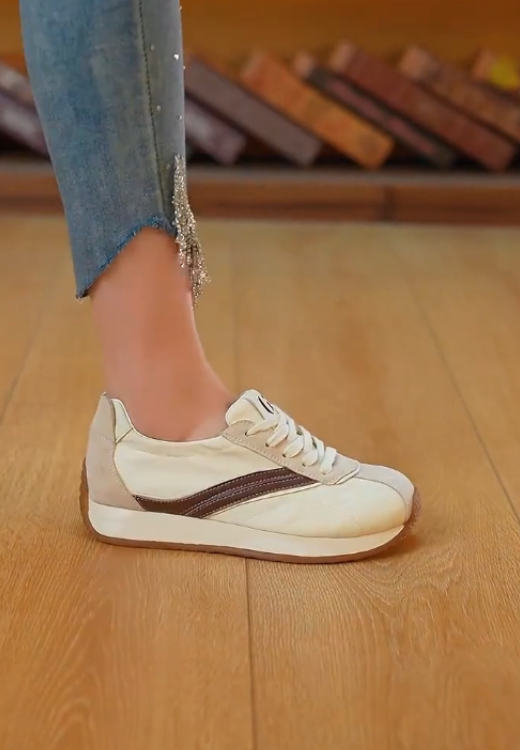 Women's G letter logo white casual shoes