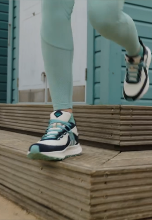 Women's water blue stitching sneakers