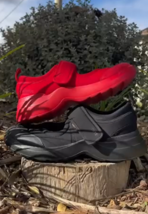 Women's leisure shoes with high arch support