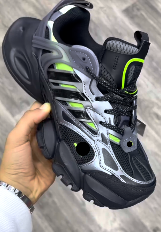Fluorescent green design black heightening casual sports shoes