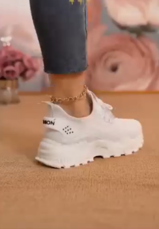 Heighten mesh casual shoes