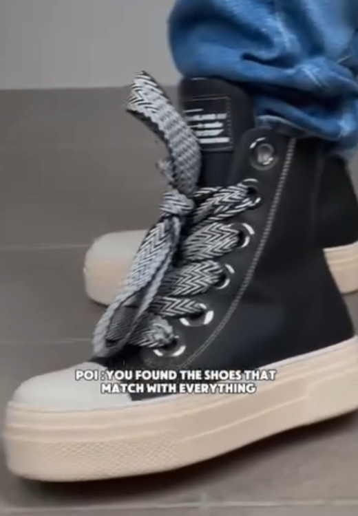 Fashionable black leather high-top canvas shoes