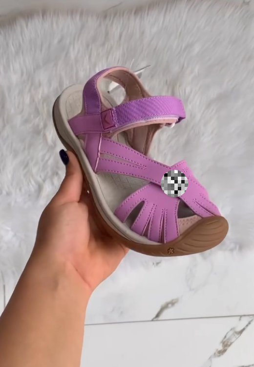 High-quality multicolor sandals