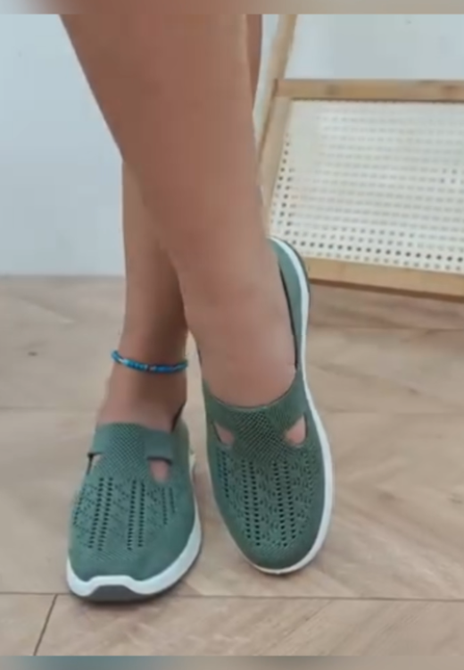 Women's multicolor woven casual shoes