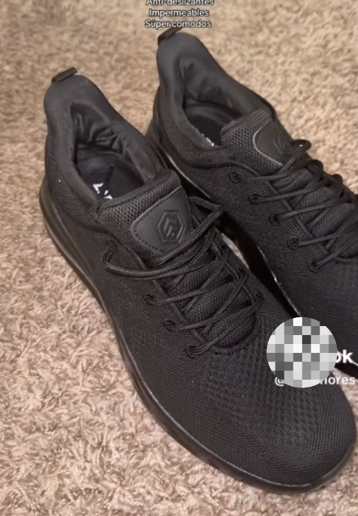 Men's air cushion casual black flying sneakers