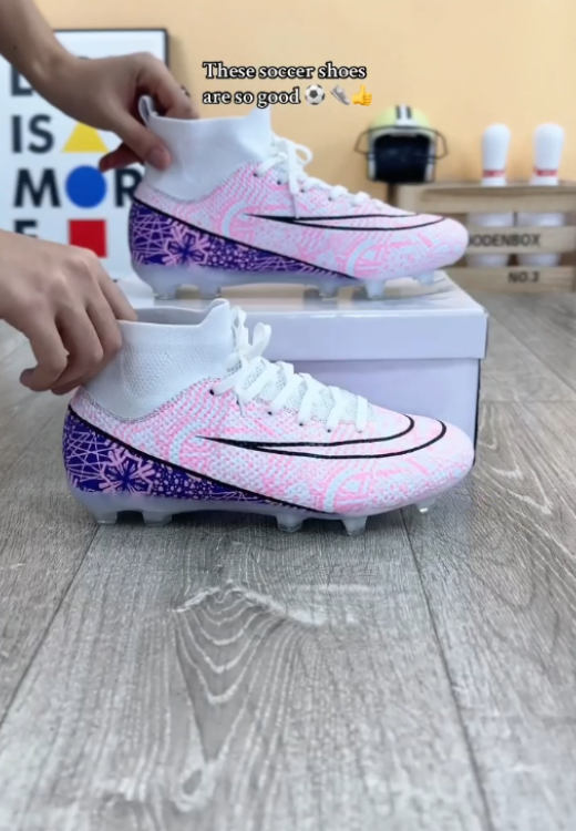 Men's fashion pink purple football shoes