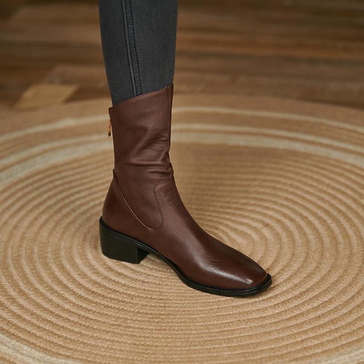 Vintage Chunky Heel Leather boots