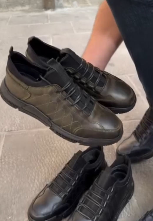 Very soft and comfortable sports shoes