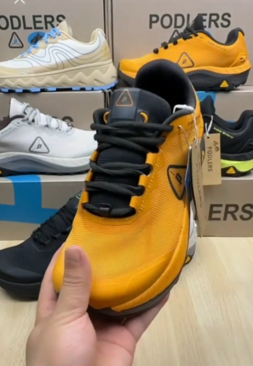 New Men's Leisure Fashion Mesh Sports Men's Shoes in Autumn of 2025