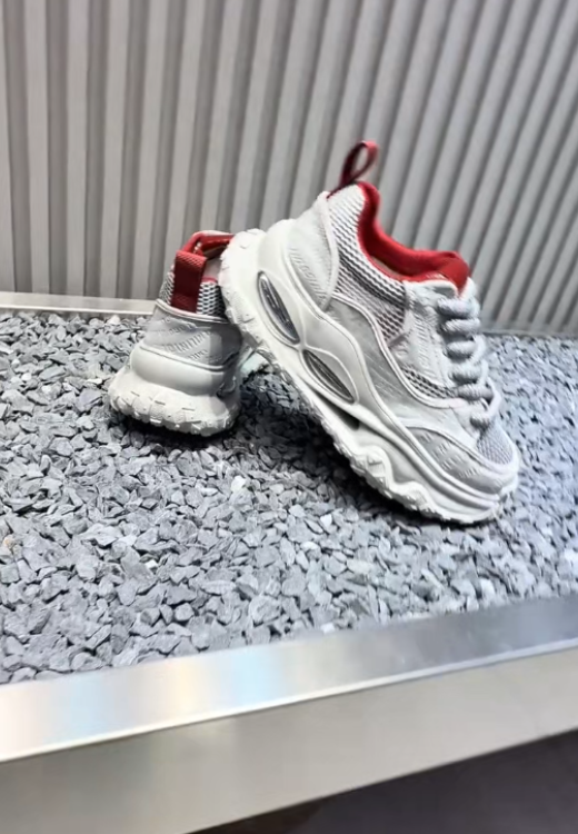 Grey mesh raised air cushion casual shoes