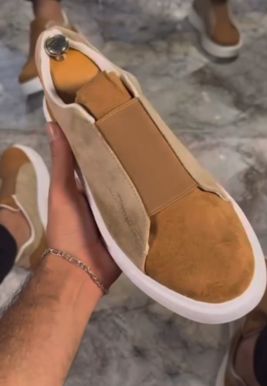 Brown suede shoeless casual shoes