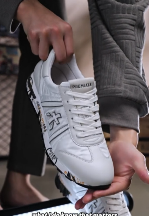 Men's high-quality gray lettering printed sneakers