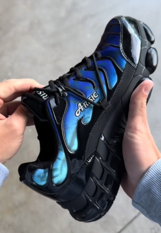 Best-selling men's colorful air cushion hammer safety shoes