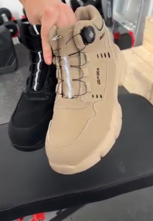Khaki high-top safety boots