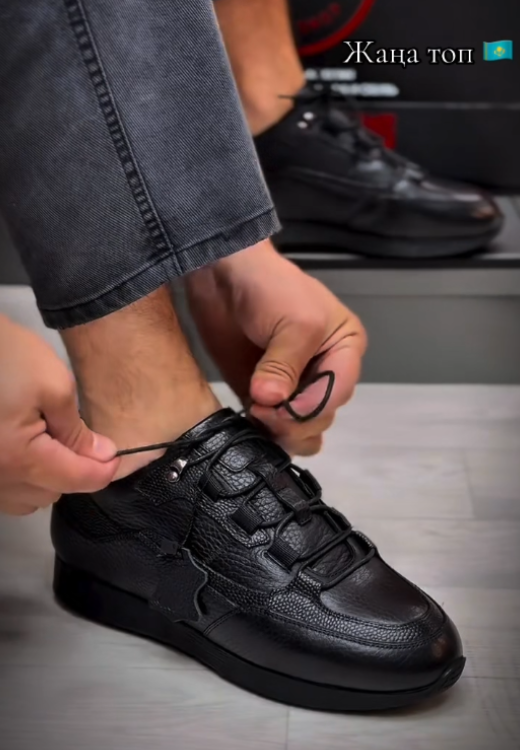 Men's high-quality black waterproof casual shoes
