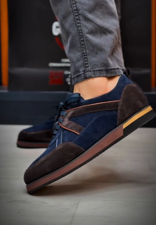 Men's blue-brown stitching casual shoes