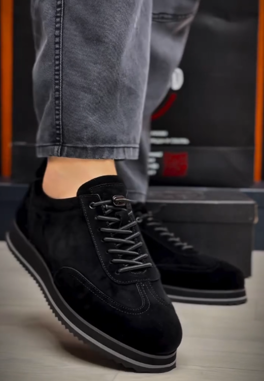 Men's black serrated non-slip casual shoes