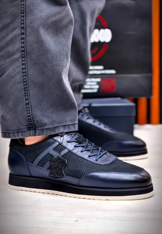 Blue blowhole breathable H casual shoes