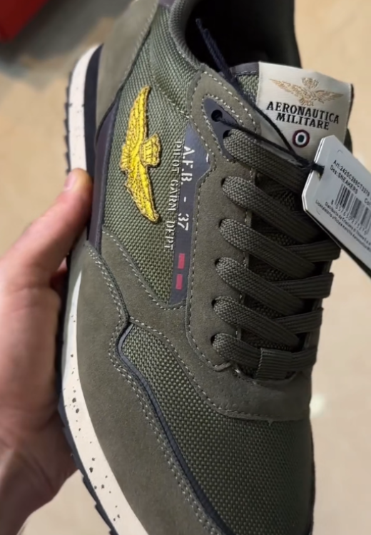 Dark green eagle collage breathable sneakers