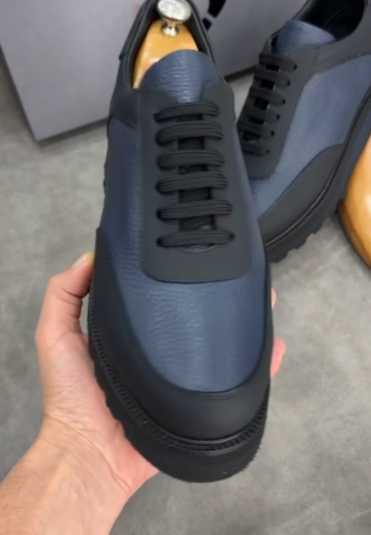 Multicolor stitching casual shoes
