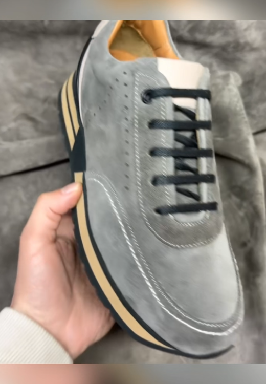 Portable leisure sports shoes