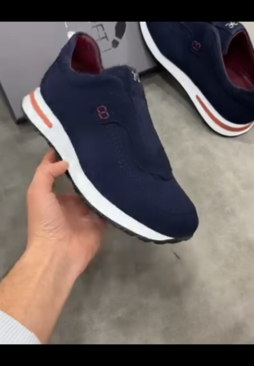 Solid color soft and high quality leisure sports shoes