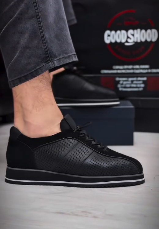 Men's mesh breathable black casual shoes