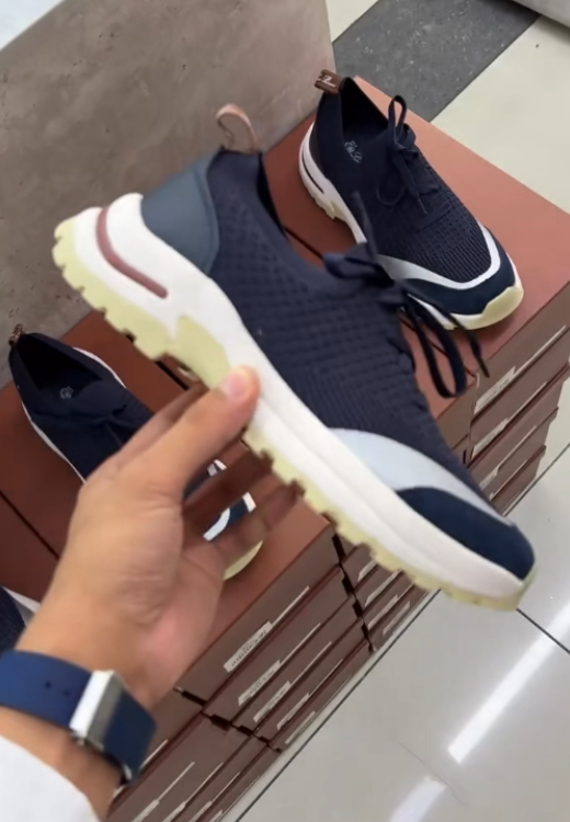 Men's knitted mesh sneakers