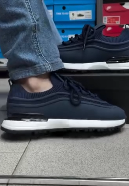 Men's blue knitted leather stitching casual shoes