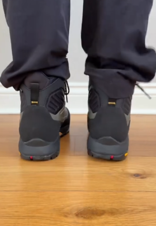 tex alpine mid boots