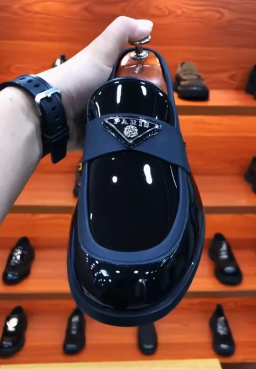Men's high-quality leather shoes