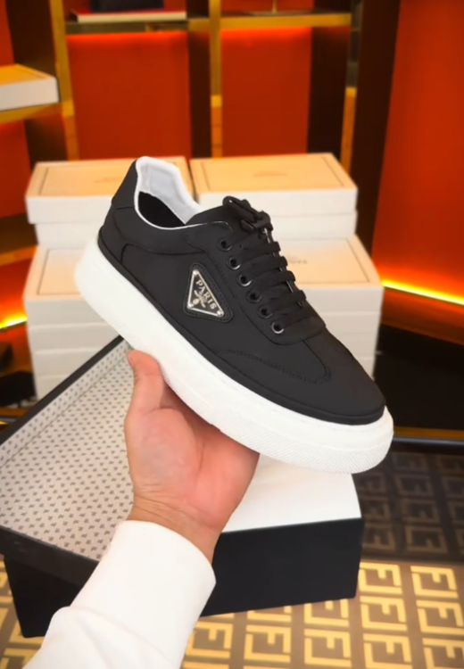 Men's triangle casual breathable shoes