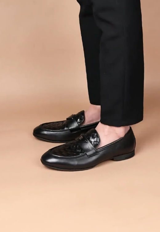 Woven casual leather shoes