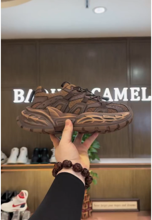 Men's autumn new stitching breathable sneakers