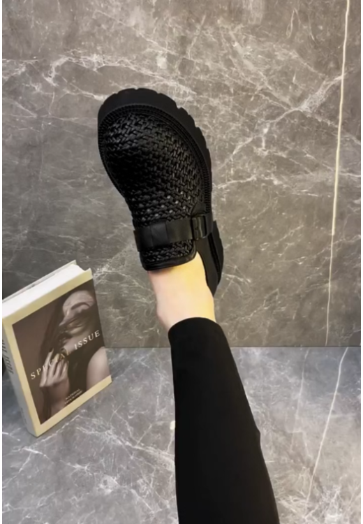Men's round-headed knitted casual leather shoes