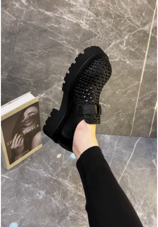Men's round-headed knitted casual leather shoes
