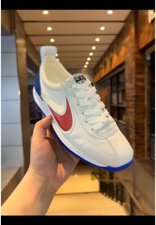 Moon Forrest Gump sneakers