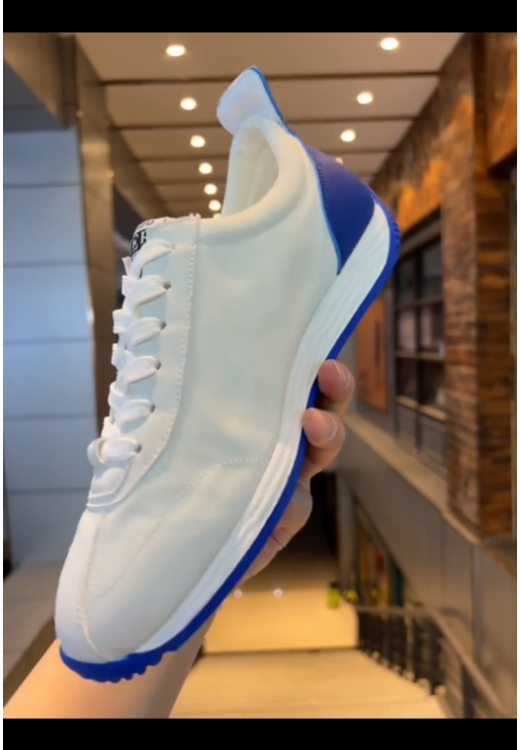 Moon Forrest Gump sneakers