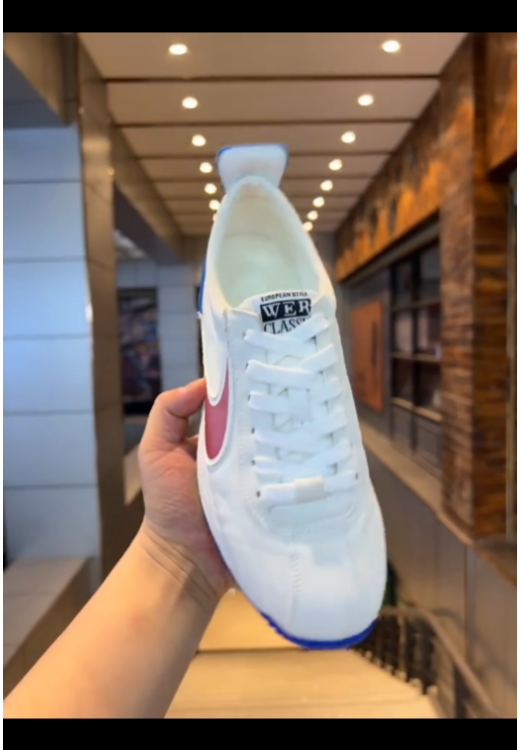 Moon Forrest Gump sneakers