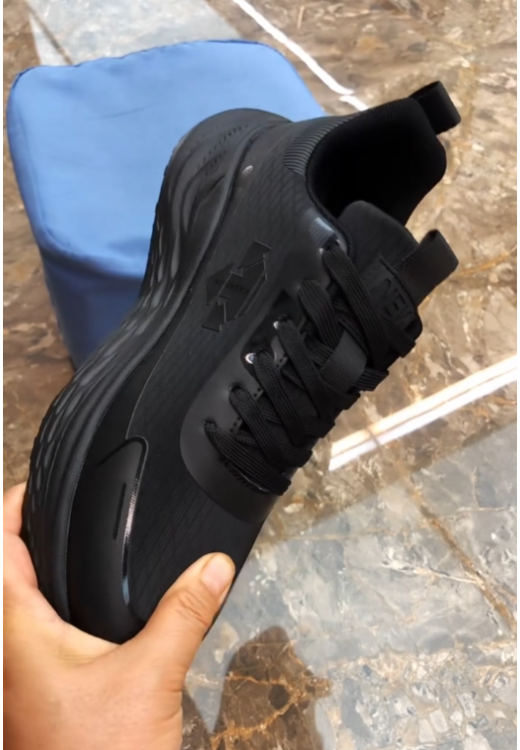 Men's black arrow casual sports shoes