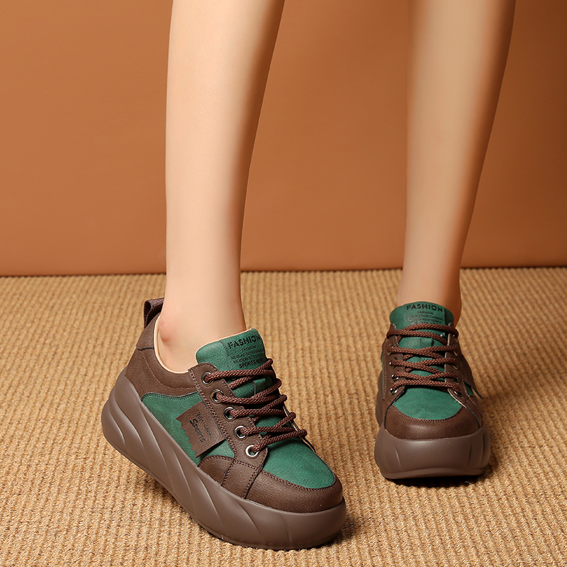 Pure leather soft sole casual shoes