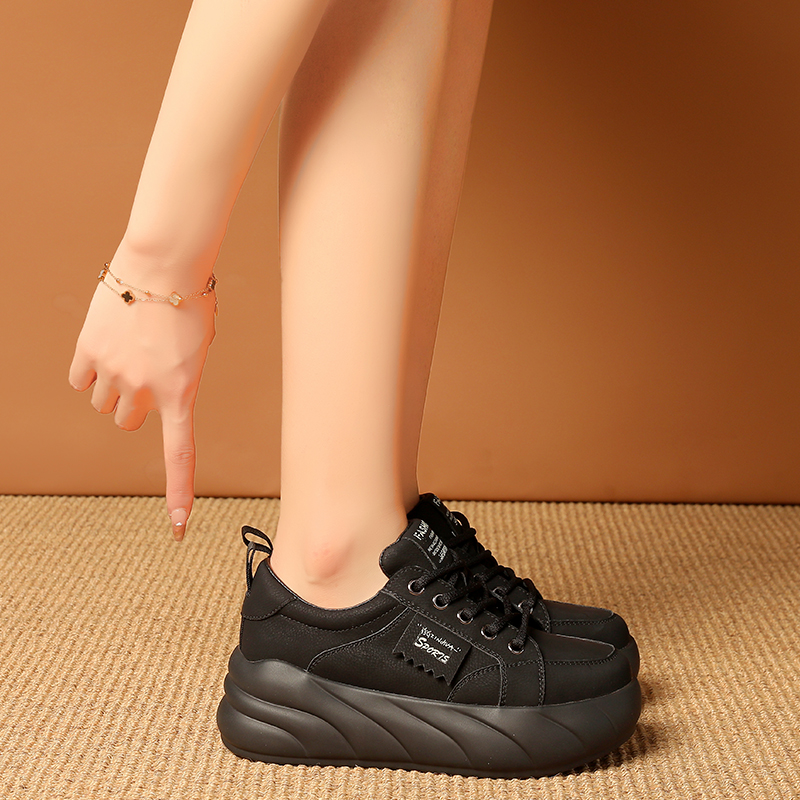 Pure leather soft sole casual shoes