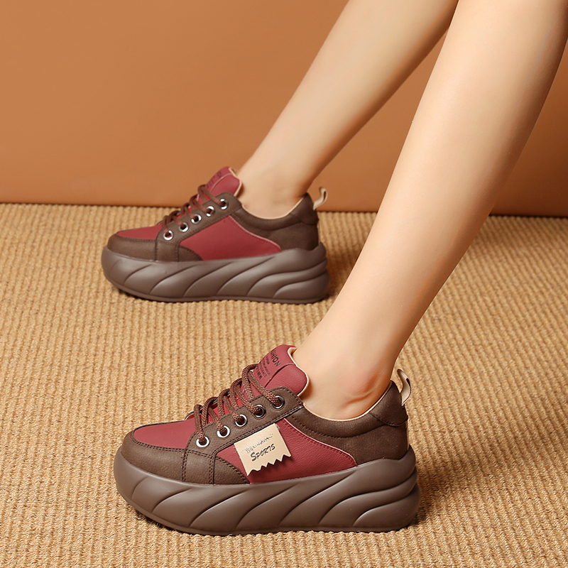 Pure leather soft sole casual shoes
