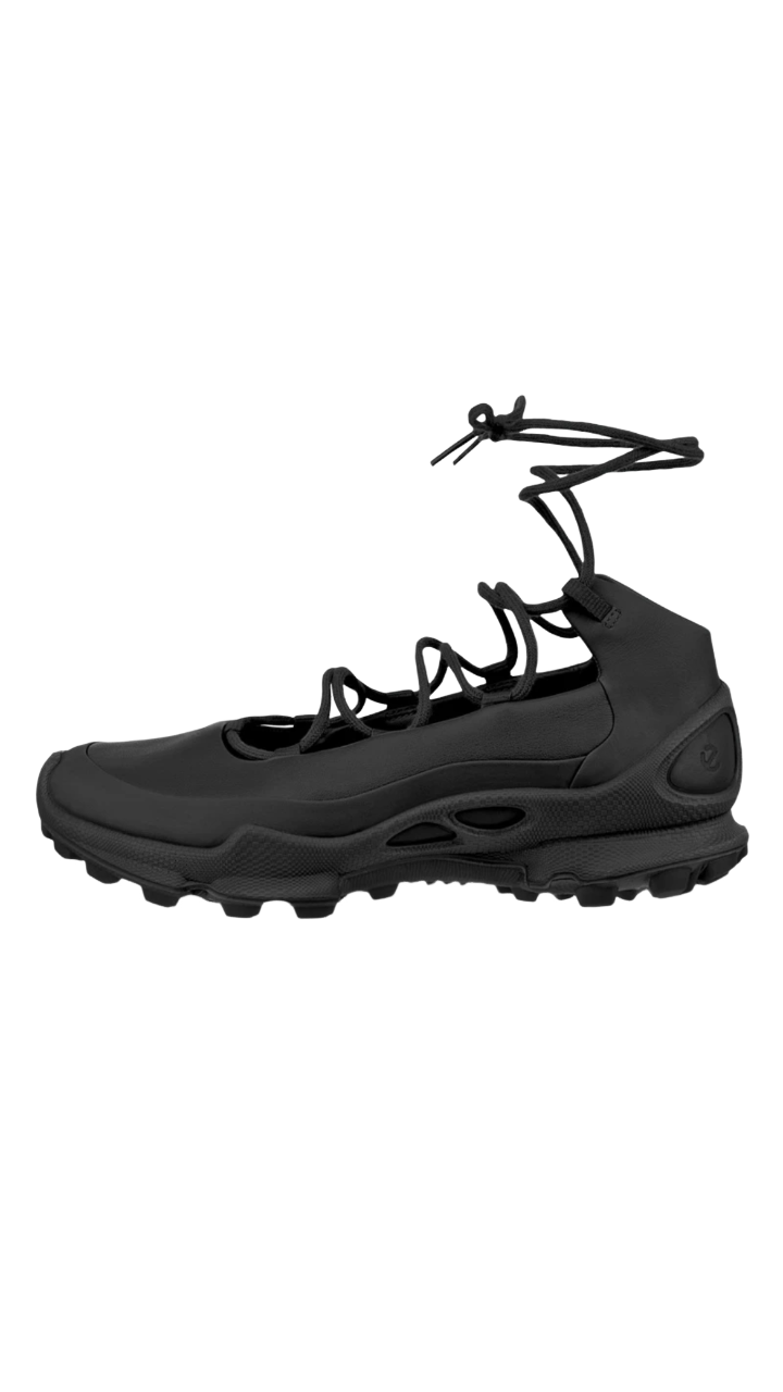 Elegant strap casual shoes
