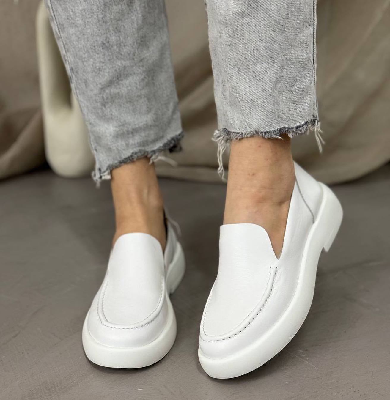The Pure Leather Casual Shoes