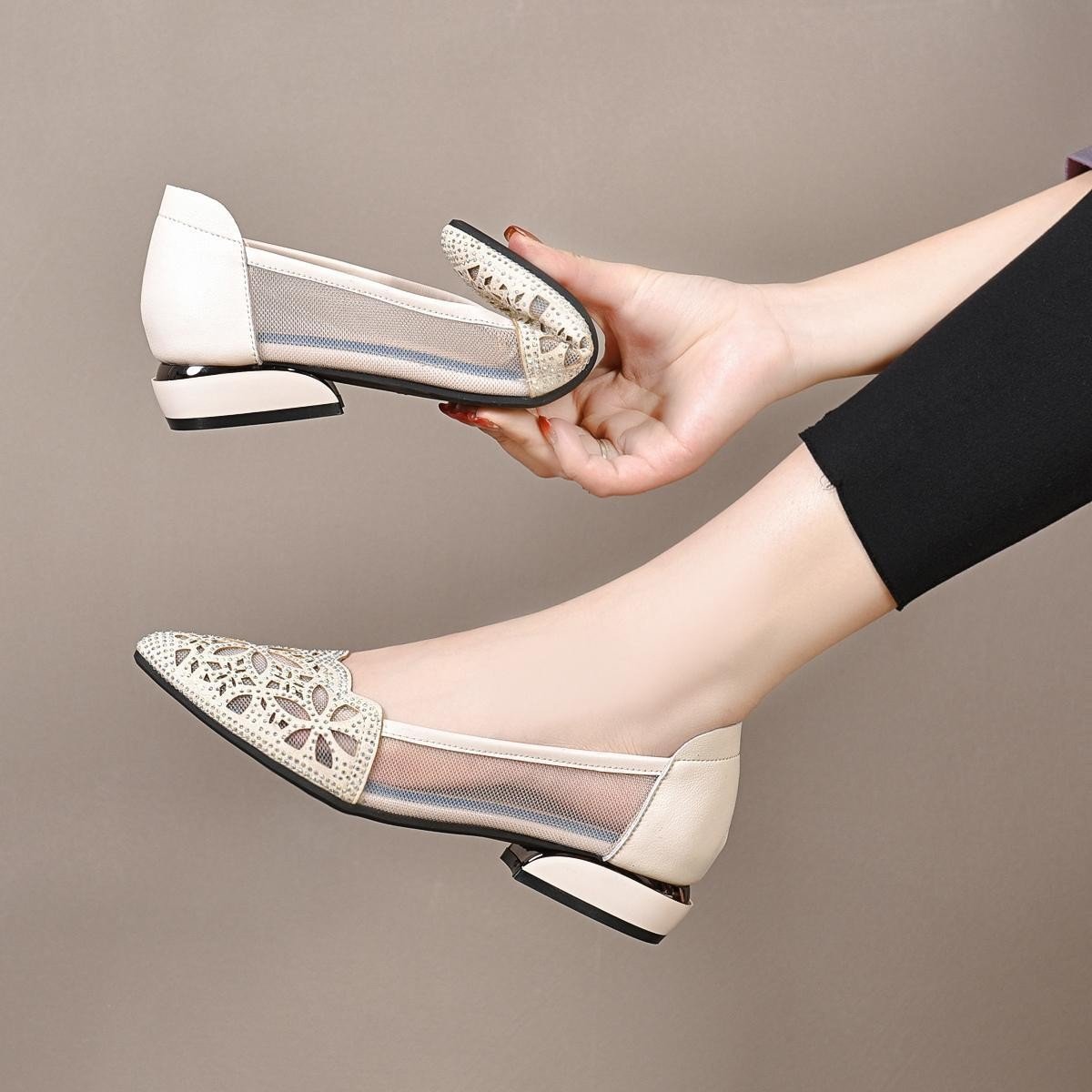 Versatile fashion casual shoes