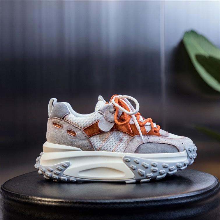 New breathable all-match casual shoes
