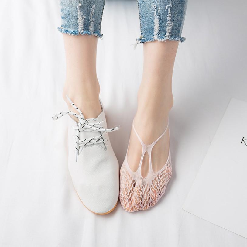 Breathable knitted lace socks