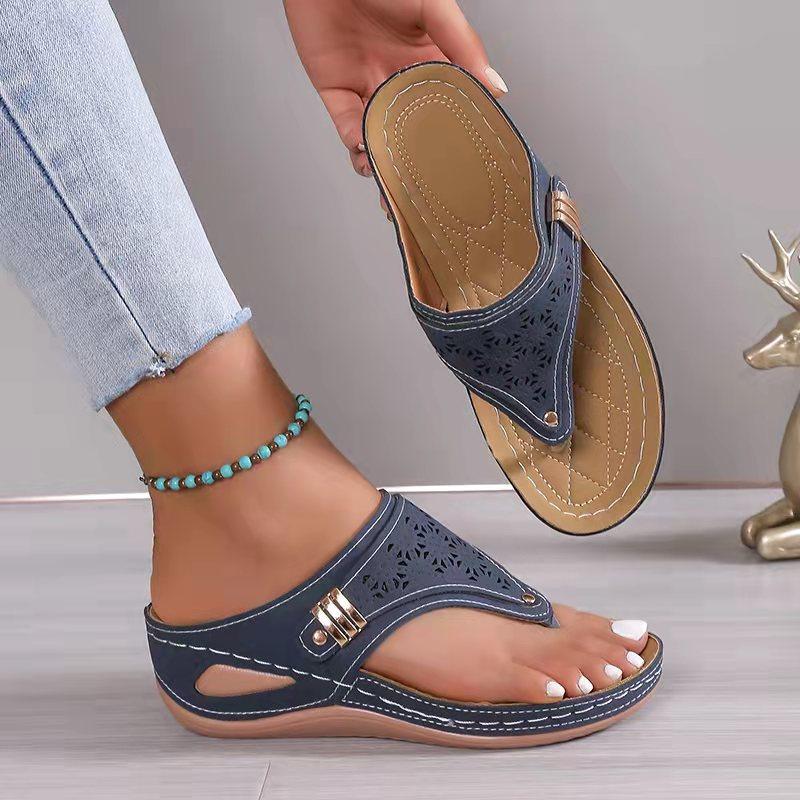 Hollow Out Wedge Flip Flops